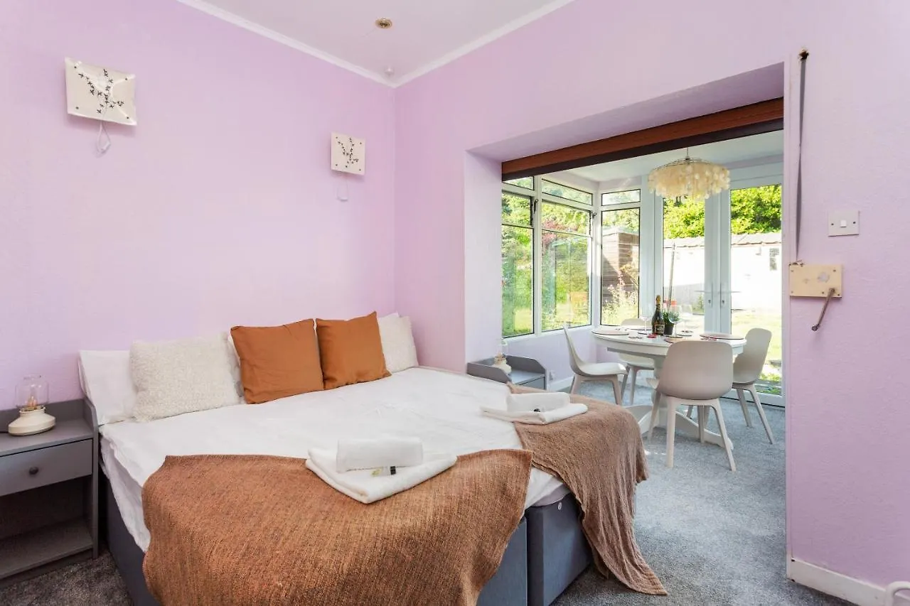 Hébergement de vacances Villa Lovely 3Bed House-Private Parking à Édimbourg